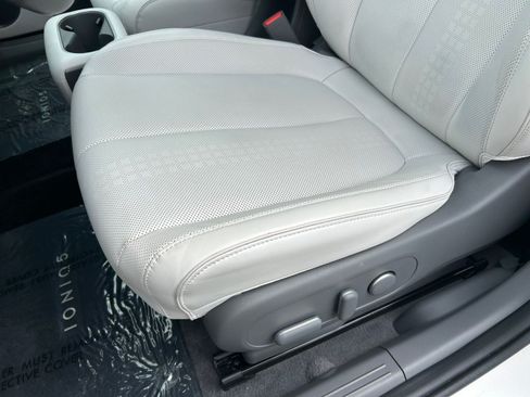 Used 2023 Hyundai Ioniq 5 SEL w/ Cargo Package RWD image 19