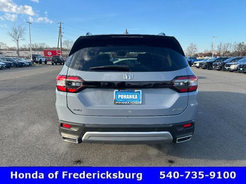 Certified 2025 Honda Pilot Elite image 5