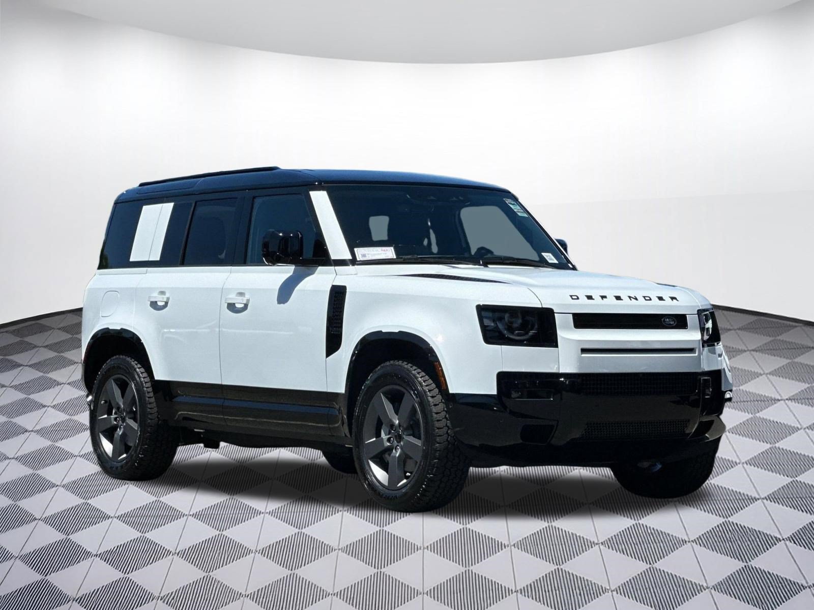 New 2026 Land Rover Defender 110 X-Dynamic SE AWD/4WD image 26