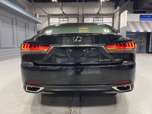 Used 2019 Lexus LS 500 AWD w/ Accessory Package (Z1) image 9