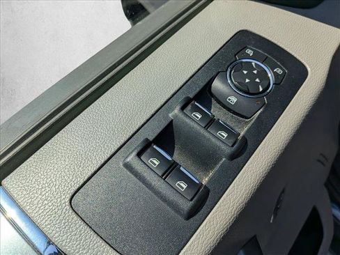 Used 2016 Ford F150 XLT w/ Equipment Group 302A Luxury AWD/4WD image 11