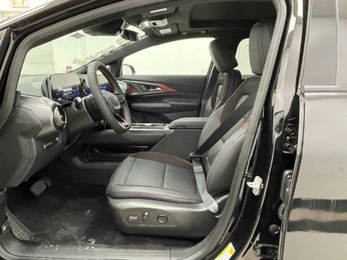 New 2026 Chevrolet Equinox EV RS image 8