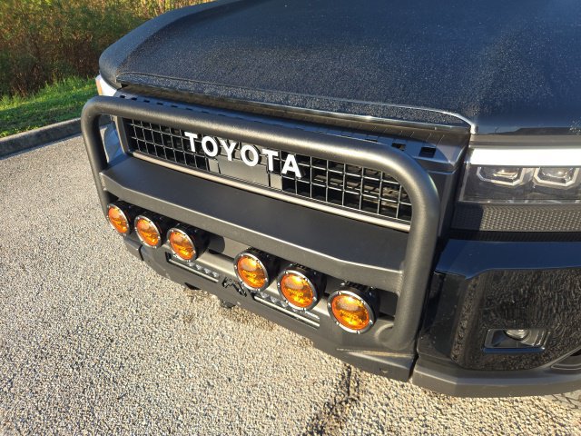 Used 2026 Toyota Land Cruiser w/ Premium Package AWD/4WD image 9