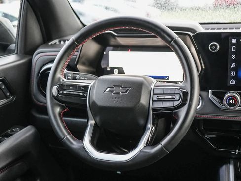 Used 2024 Chevrolet Colorado Z71 w/ Z71 Convenience Package 2 image 15