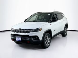 Used 2022 Jeep Compass Trailhawk w/ Trailhawk Convenience Group AWD/4WD video 1