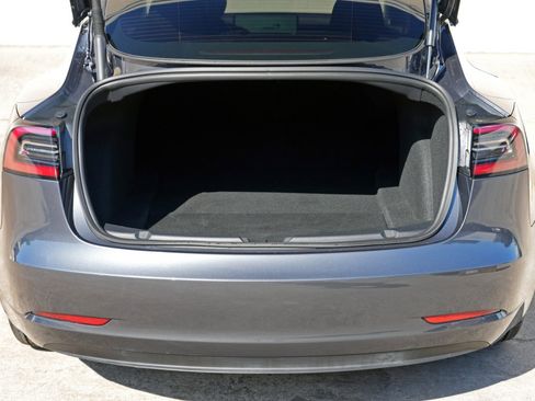 Used 2023 Tesla Model 3 Standard Range RWD image 10