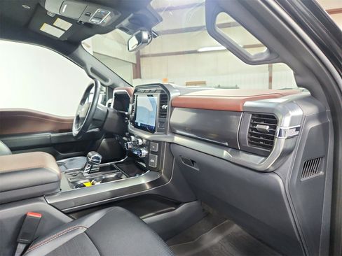 Used 2023 Ford F150 Lariat image 38