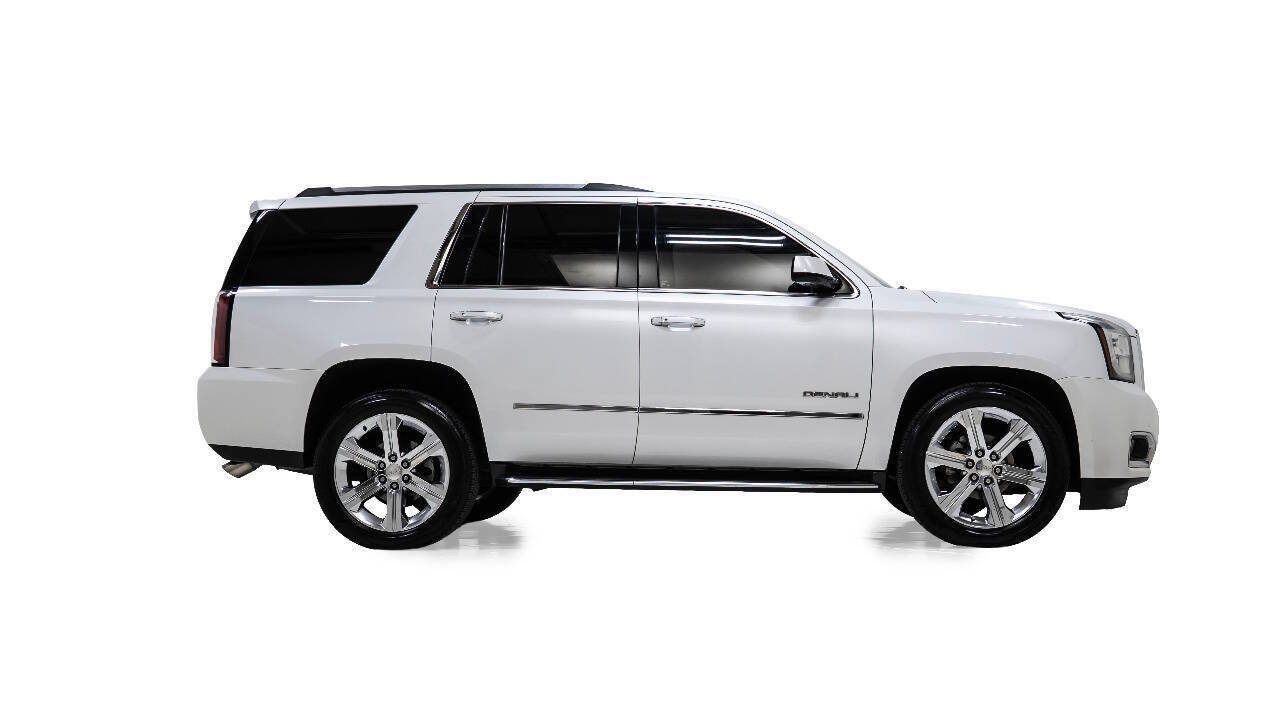 Used 2017 GMC Yukon Denali w/ Open Road Package AWD/4WD image 5