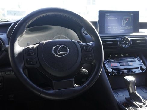 Used 2024 Lexus IS 300 F Sport image 27