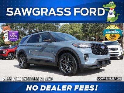 Used 2025 Ford Explorer ST w/ Sun And Sound Package