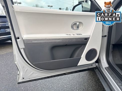 Used 2024 Hyundai Ioniq 5 Limited image 12