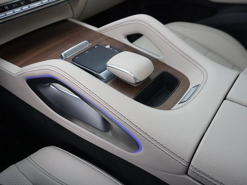 Used 2022 Mercedes-Benz GLE 350 4MATIC image 63