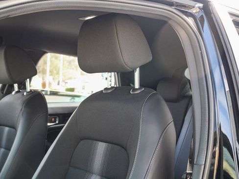 Used 2025 Honda Civic Sport image 23