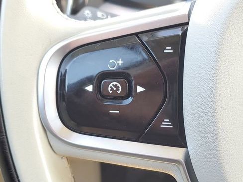 Used 2024 Volvo S60 B5 Core image 11