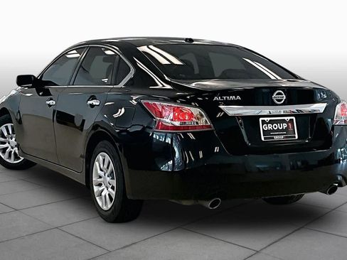 Used 2015 Nissan Altima 2.5 S w/ Power Driver Seat Package FWD image 11