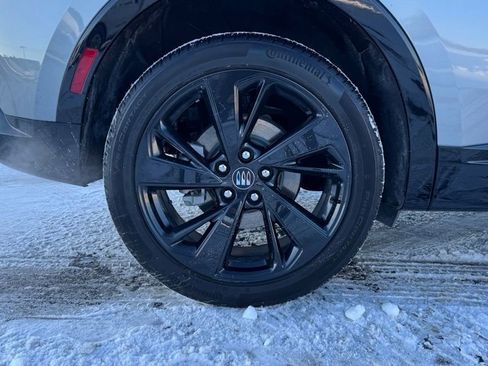 Used 2025 Buick Envision Sport Touring image 32