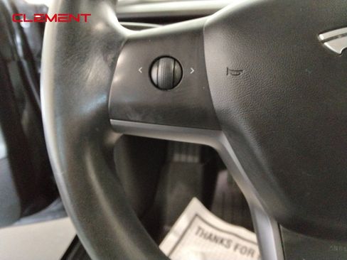 Used 2019 Tesla Model 3 Long Range image 11