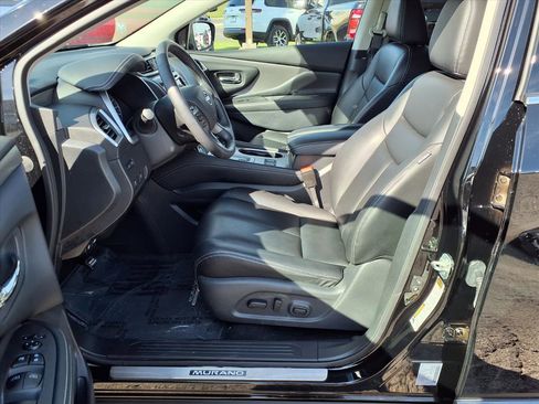 Used 2024 Nissan Murano SV w/ SV Midnight Edition Package image 14