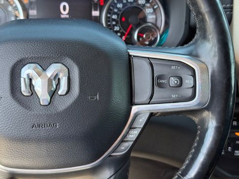 Used 2019 RAM 1500 Laramie image 17