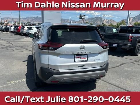 Used 2023 Nissan Rogue SV w/ SV Premium B Package AWD/4WD image 10