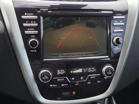 Used 2024 Nissan Murano SV FWD image 27