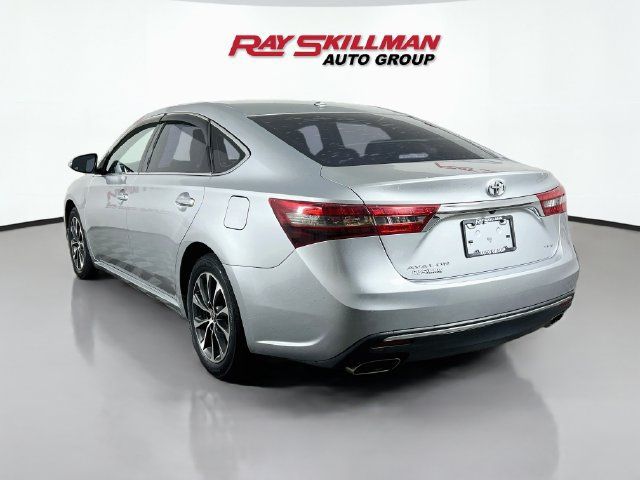 Used 2016 Toyota Avalon XLE Premium FWD image 5