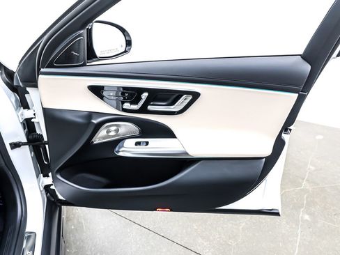 Certified 2025 Mercedes-Benz E 450 4MATIC All-Terrain Wagon image 26