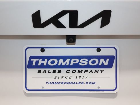 Used 2025 Kia Sorento SX image 39