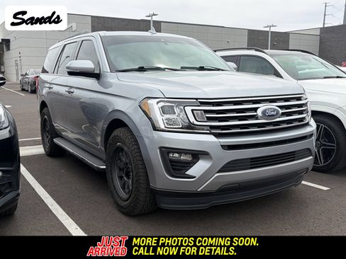 Used 2021 Ford Expedition XLT image 1