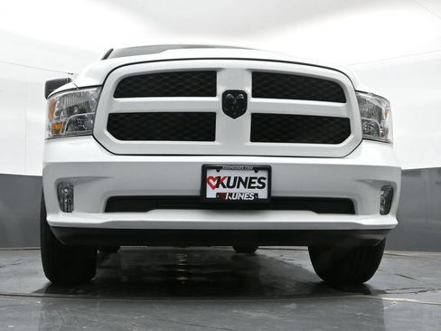 Used 2016 RAM 1500 Express AWD/4WD image 43