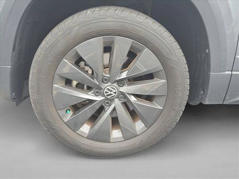 Certified 2023 Volkswagen Taos S FWD image 26