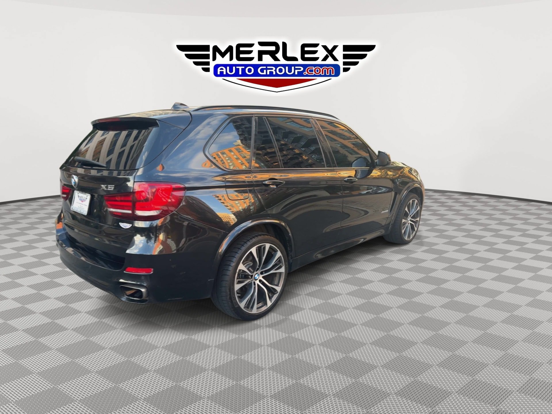 Used 2018 BMW X5 xDrive50i AWD/4WD image 8