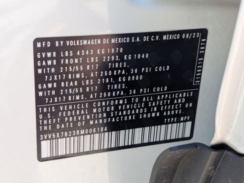 Used 2024 Volkswagen Taos S FWD image 31
