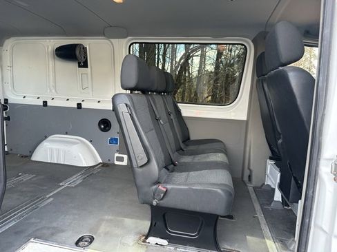 Used 2017 Freightliner Sprinter 2500 image 13