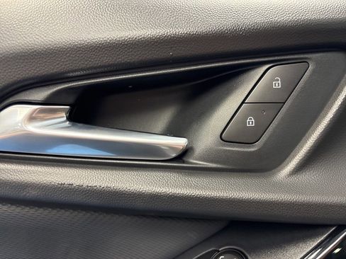 New 2026 Chevrolet Equinox LT w/ Convenience Package II image 23