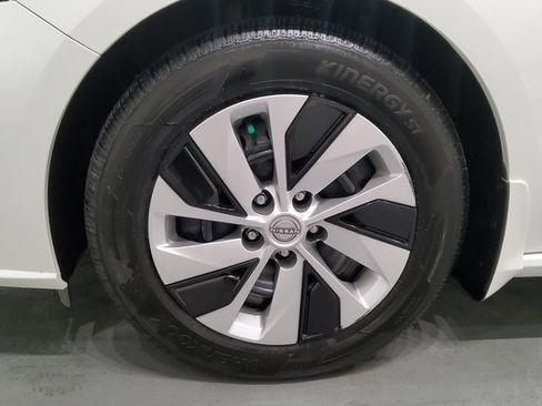 Used 2024 Nissan Altima 2.5 S image 34