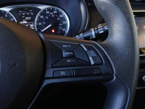 Used 2023 Nissan Kicks S image 21