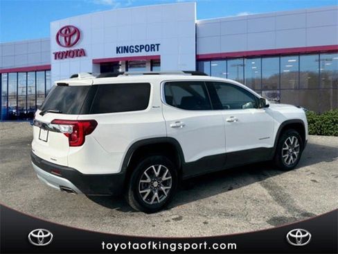 Used 2023 GMC Acadia SLT image 5