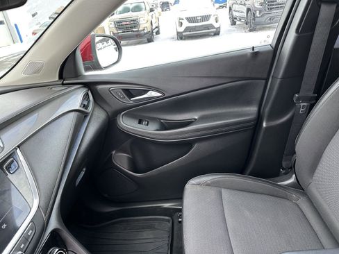 Used 2021 Buick Encore GX Preferred w/ Cold Weather Comfort Package image 34