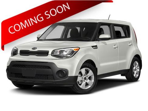 Used 2018 Kia Soul FWD image 1