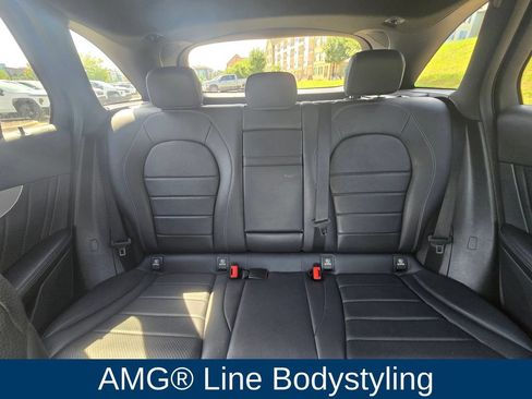 Used 2019 Mercedes-Benz GLC 300 4MATIC image 12
