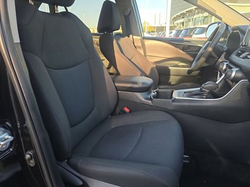 Used 2023 Toyota RAV4 LE image 20