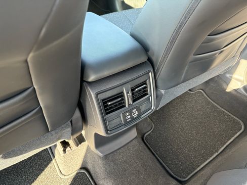 Certified 2026 Subaru Forester Premium image 31