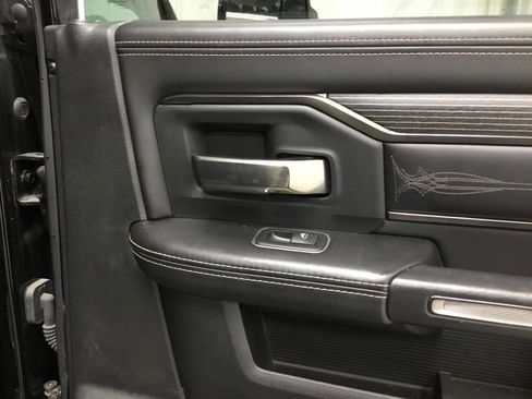 Used 2020 RAM 2500 Limited AWD/4WD image 17