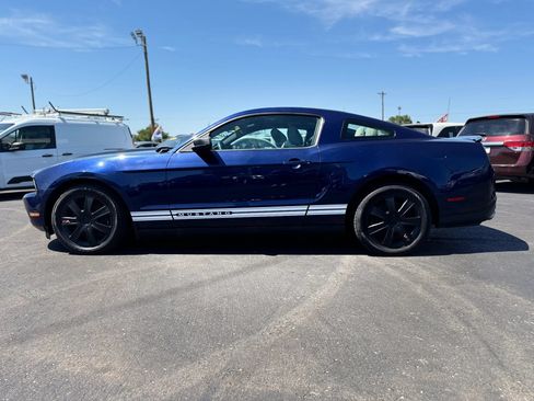 Used 2012 Ford Mustang Coupe RWD image 8