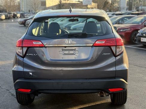Used 2020 Honda HR-V LX image 6