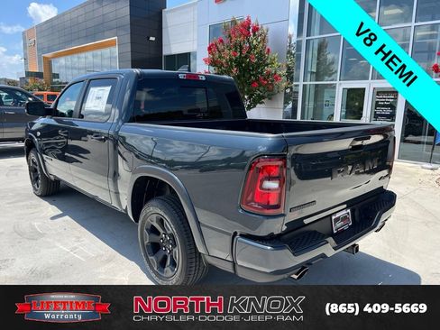 New 2026 RAM 1500 Big Horn AWD/4WD image 18