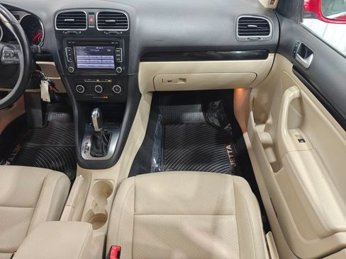 Used 2013 Volkswagen Jetta TDI FWD image 25