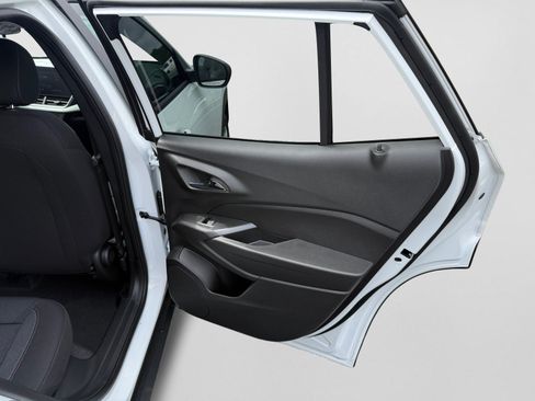 New 2026 Chevrolet Trax LS FWD image 16