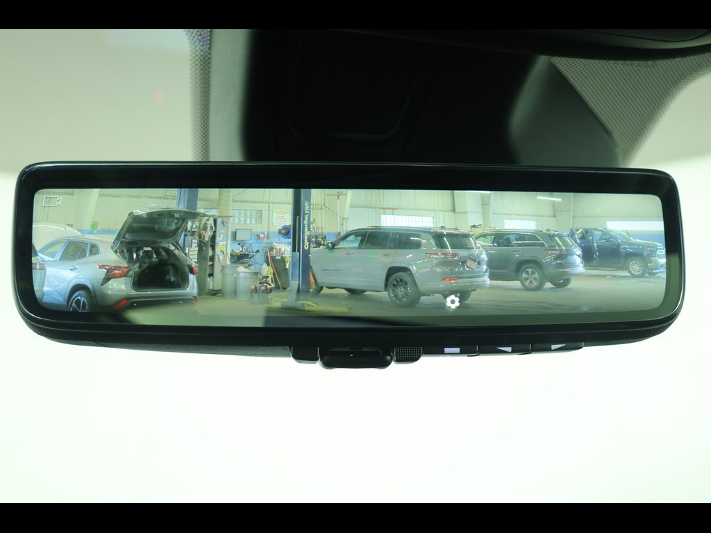 New 2027 Jeep Grand Cherokee Summit AWD/4WD image 23